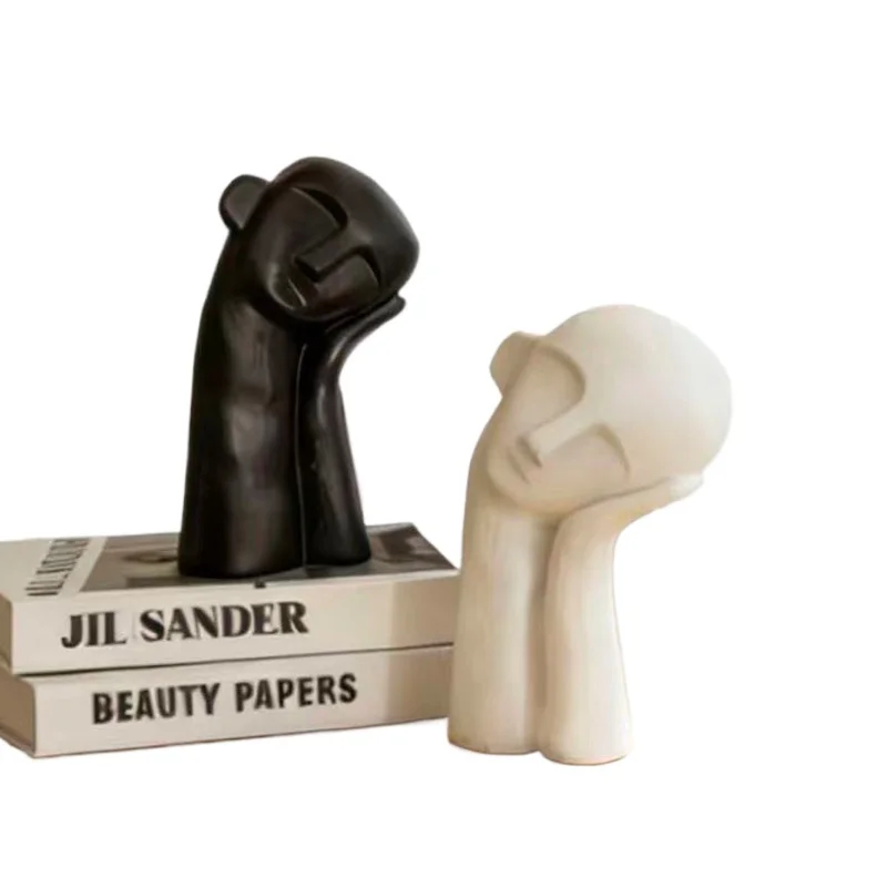 Modern, simple, thinker, character modeling, decorative ornaments, home living room table top, art decoration