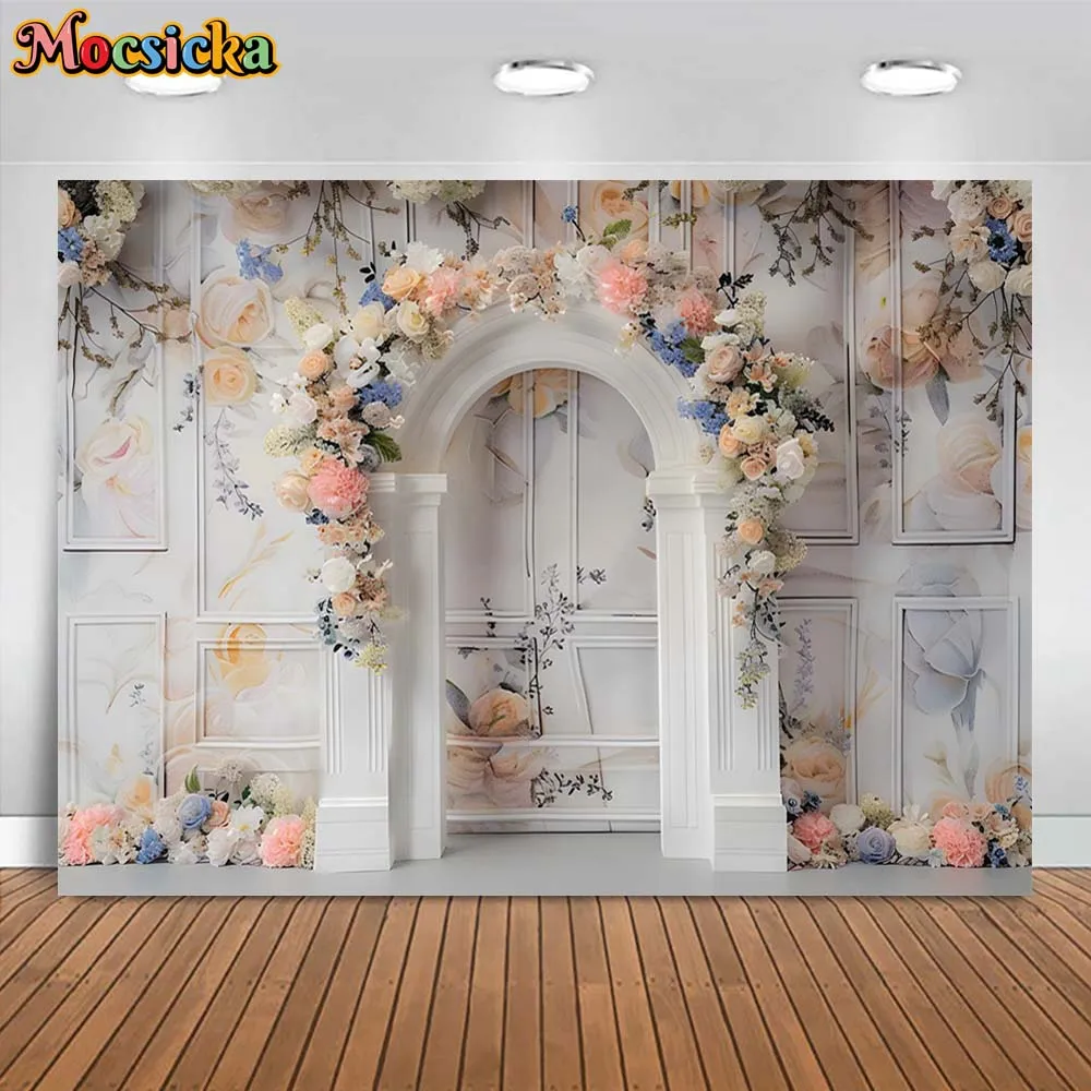 Mocsicka ฉากพื้นหลังสำหรับถ่ายภาพโค้งประตูสีขาววินเทจทารกลายดอกไม้ผนังเด็กฉากหลังรูปภาพผู้ใหญ่อุปกรณ์ประกอบฉากการถ่ายภาพบุคคลในครอบครัว