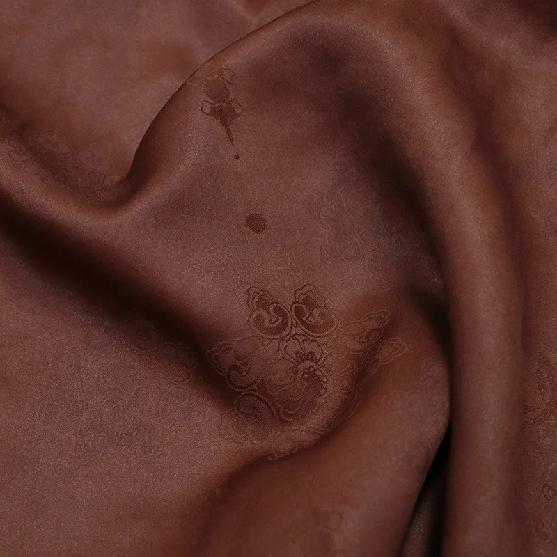 

Silk jacquard satin red gauze fabric 6A new Chinese-style clothing designer face
