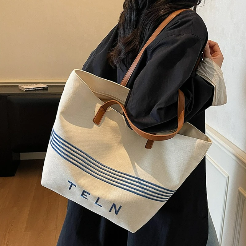 

Ladies Large Capacity Tote Bag New Simple Lettered Canvas Bag with Contrasting Embroidery and Casual Shoulder Bag