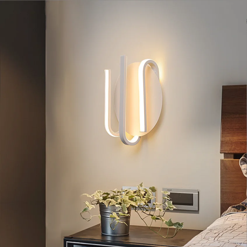 

Nordic creative personality dual-purpose bedroom bedside lamps simple and modern light luxury corridor corridor lights