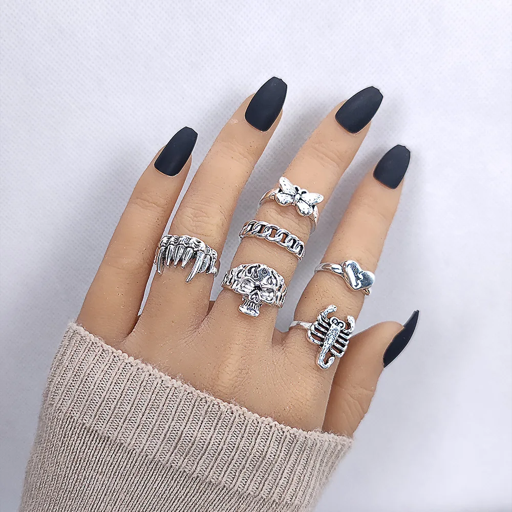 Foreign trade cross-border women's jewelry, fashionable retro scorpion fangs, love skull, butterfly combination ring six-piece s
