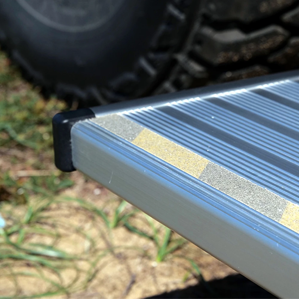 รถยนต์ขั้นตอนไฟฟ้า Rv ขั้นตอนไฟฟ้าสําหรับ Howmany Kg รถบรรทุกไฟฟ้าเลื่อนออกขั้นตอนนั่งเท้าคณะกรรมการ