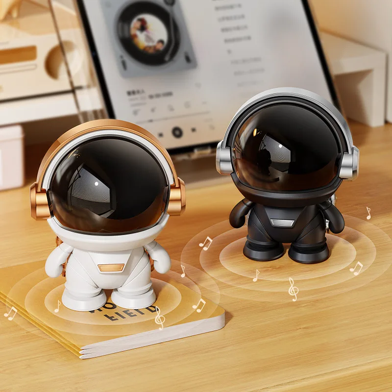 New Bluetooth speaker USB charging space robot mini wireless portable speaker