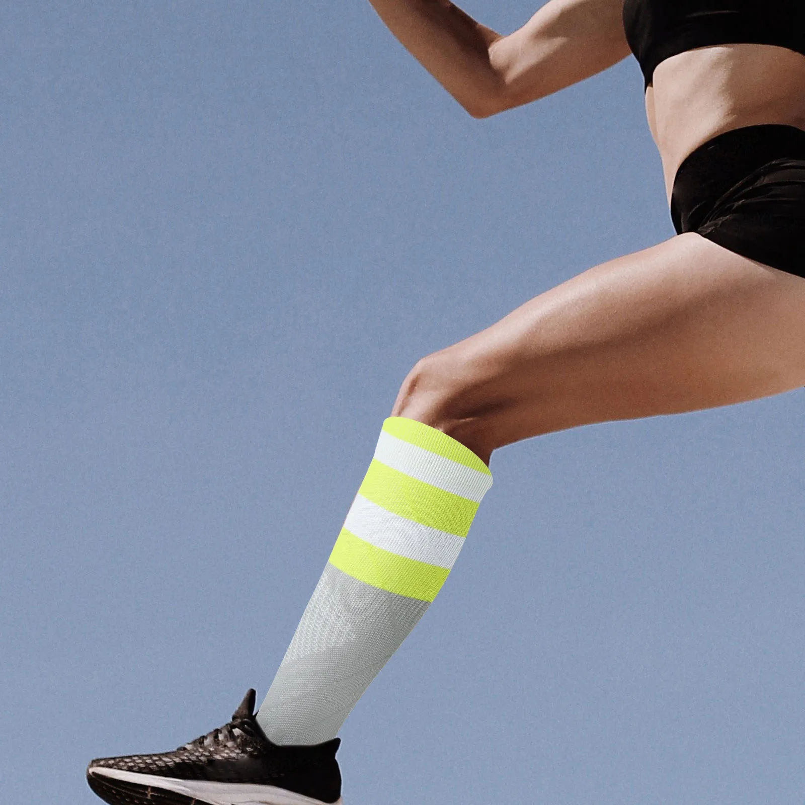 

1Pair Compression Socks Men Athletic High Elasticity Knee High Muscle Support Sports Socks for Running Cycling Travel