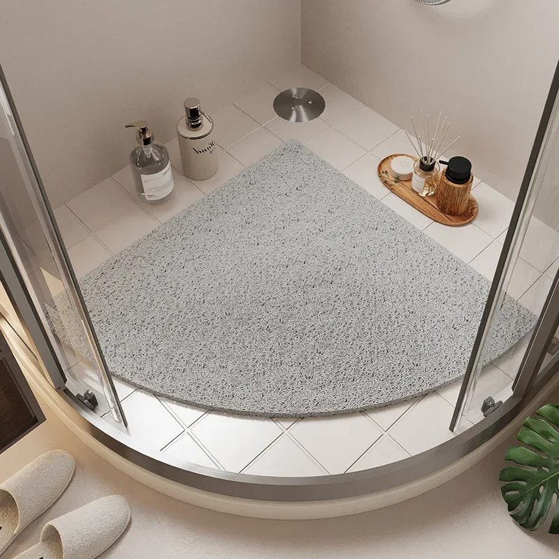 Arc Shape PVC Coil Shower Mat, Bathroom Non-Slip Pad, Soft Skin-Friendly, Breathable with Drainage, Comfortable Feel