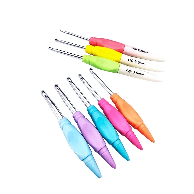 8Pcs/Set 2.5-6.0mm Crochet Hook Set Aluminum Ergonomic Crochet Needles with Colorful Soft Rubber Grip Cushioned Handles Needles