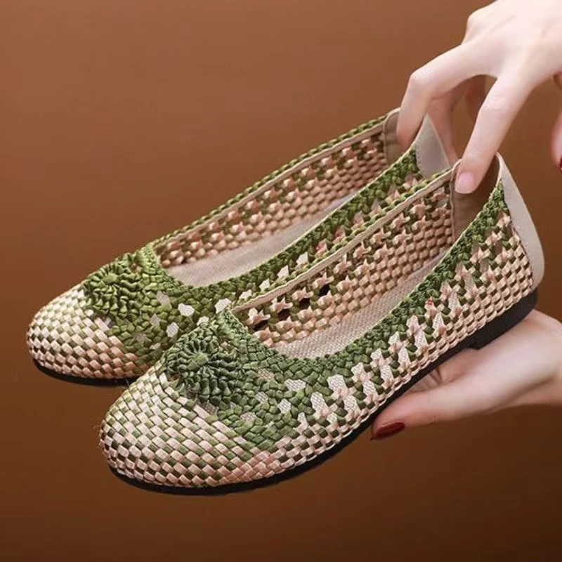 

Women Summer New Woven Hollow Out Flat sole Shoes Soft sole Non Slip Shallow slip On Middle Aged And Elderly Women Casual Shoes