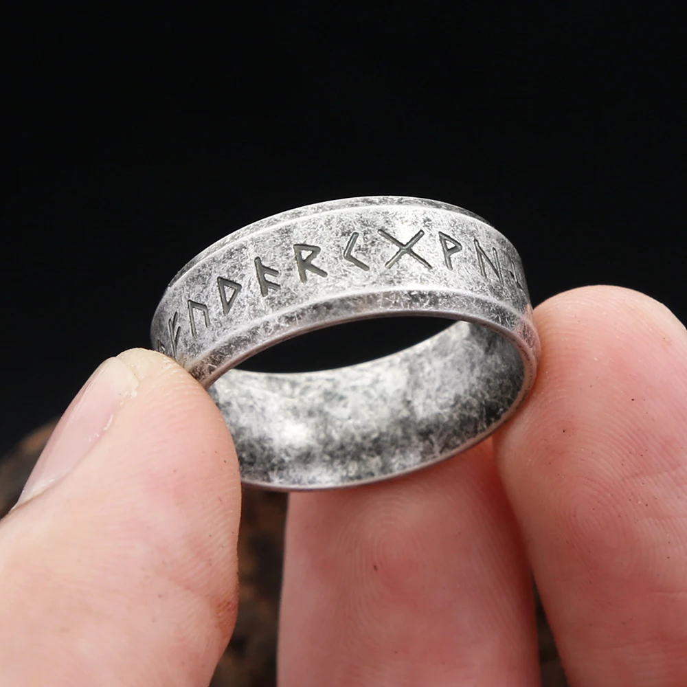 Vintage Simple 316L Stainless Steel Viking Runes Ring Dla Mężczyzn Kobiet Nordic Odins Letter Amulet Pierścionki Para Biżuteria Dropshipping