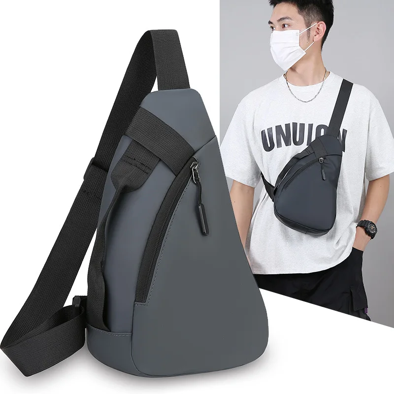 Europe and United States new chest bag men's fashion trend Joker Messenger bag outdoor sports cycling multifunctional backpack.