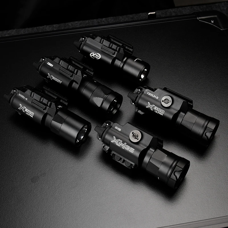 WADSN X300 Ultra Tactical Flashlight X300UH-B X300V XH35 Hanging Mounted Light Airsoft LED ScoutLight Strobe SF Marking BK/Tan