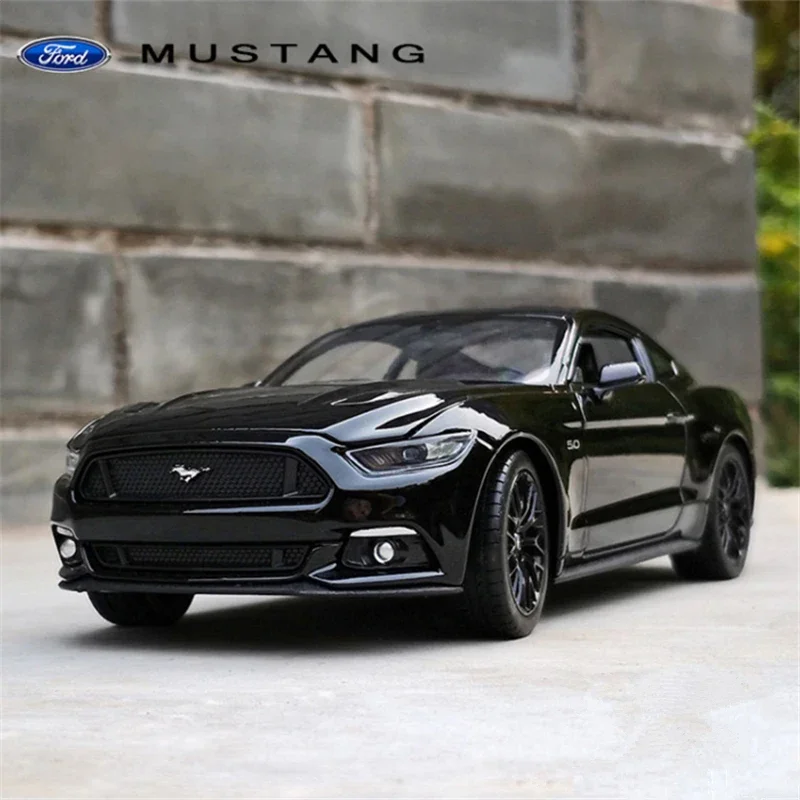 Welly 1:24 Ford Mustang GT Alloy Sports Car Model Diecast Metal Toy Car Model Simulation Collection Toy Gift Ornaments