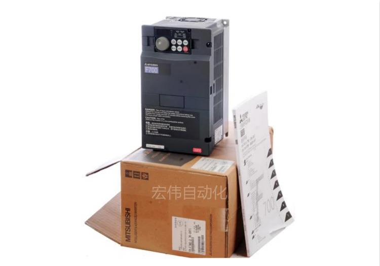 New genuine Mitsubishi inverter FR-F740-2.2K-CHT KW F700, 10-for-one-off postage