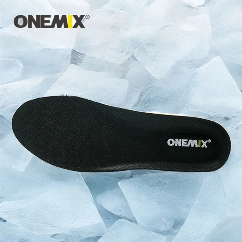 

ONEMIX Supercritical EVA Insole with Mugwort for Odor Control Antibacterial Soft Elastic Shockproof Cushioning Men Women