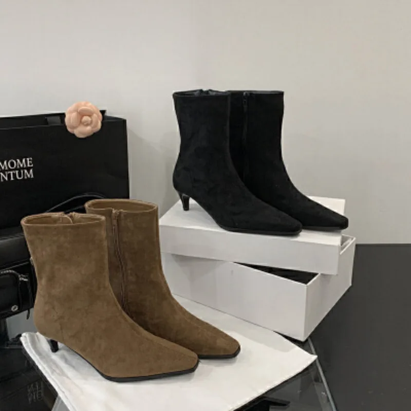 Femmes cheville bout pointu bottes talons hauts bottes en daim hiver élégant Sexy botte tendance Chelsea botte courte pompes mode
