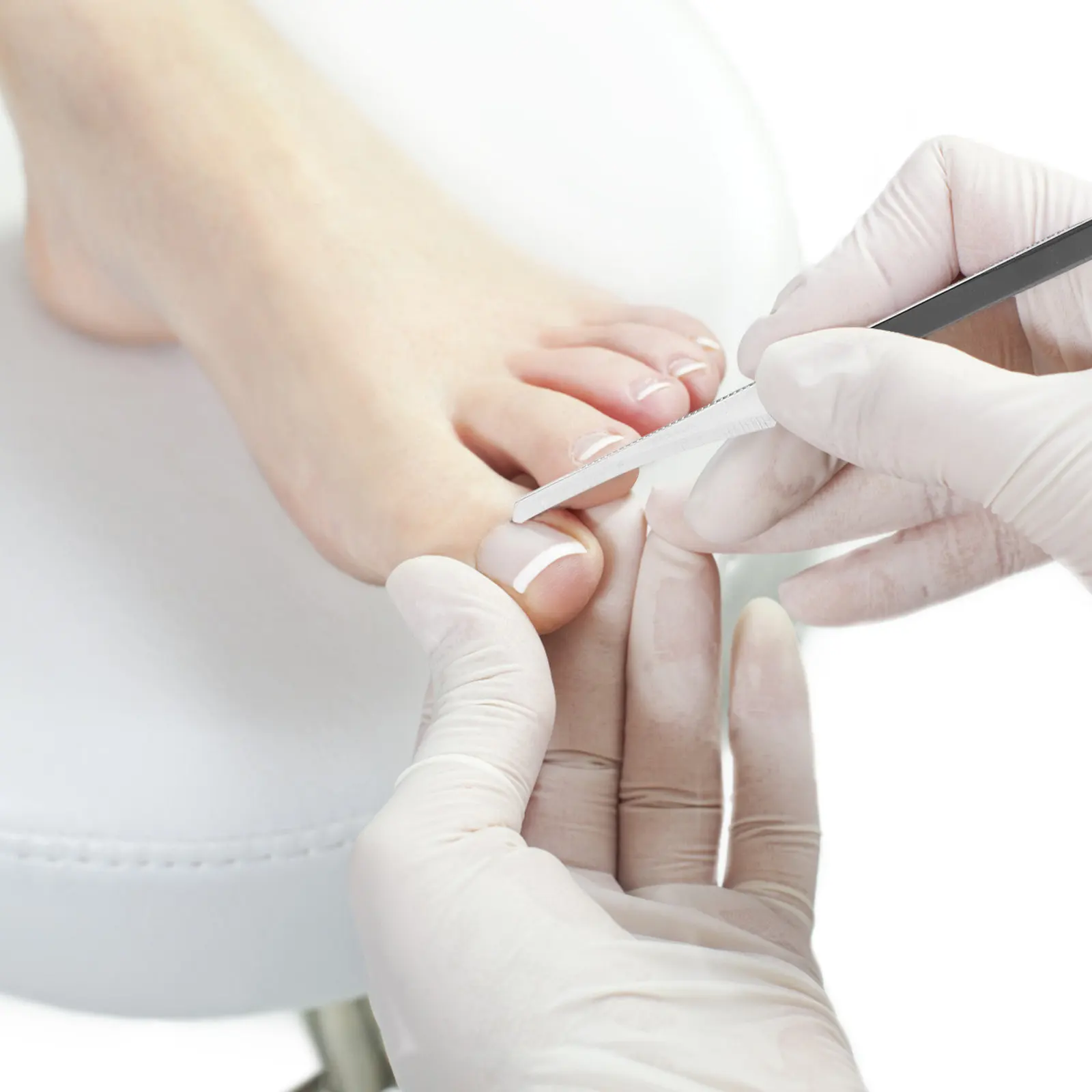 

Набор для педикюра из 4 предметов: инструменты для ухода за ногами, удаления мозолей и натоптышей, портативный скребок для удаления омертвевшей кожи