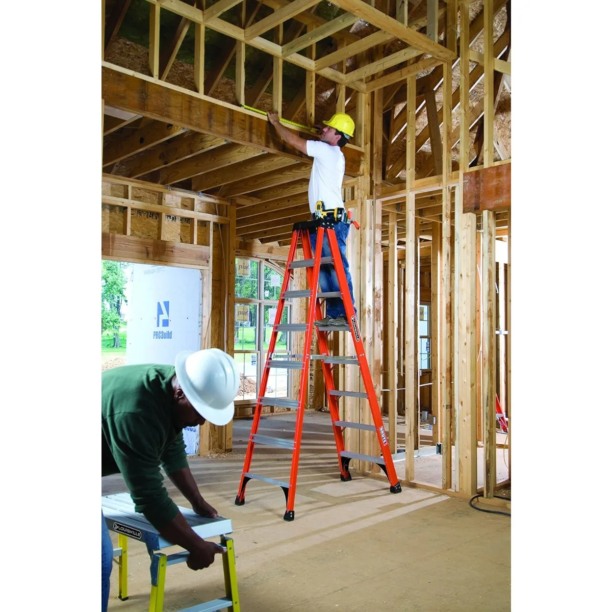 Heavy-Duty 8-Foot Fiberglass Ladder, 375-Lb Capacity, Model IAA, for Professional Electricians and Construction