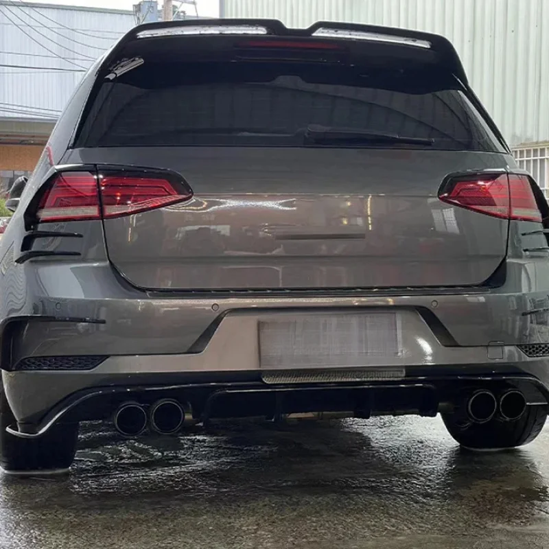 Obrázek 4: TCR styl zadní hojnost lippe difusor pro 7.5 GTI 2017-2020, zadní lippe tělo souprava