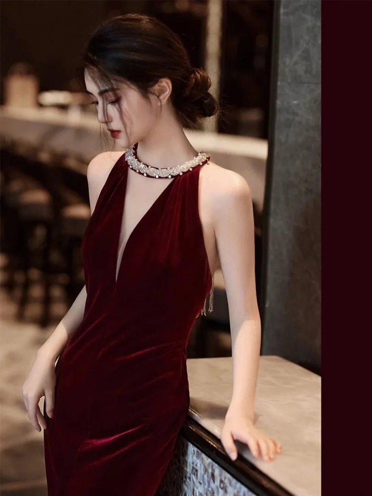 Red Morning Gown Women's Bridal Evening Dress Light Luxury Niche Velvet Halter Women