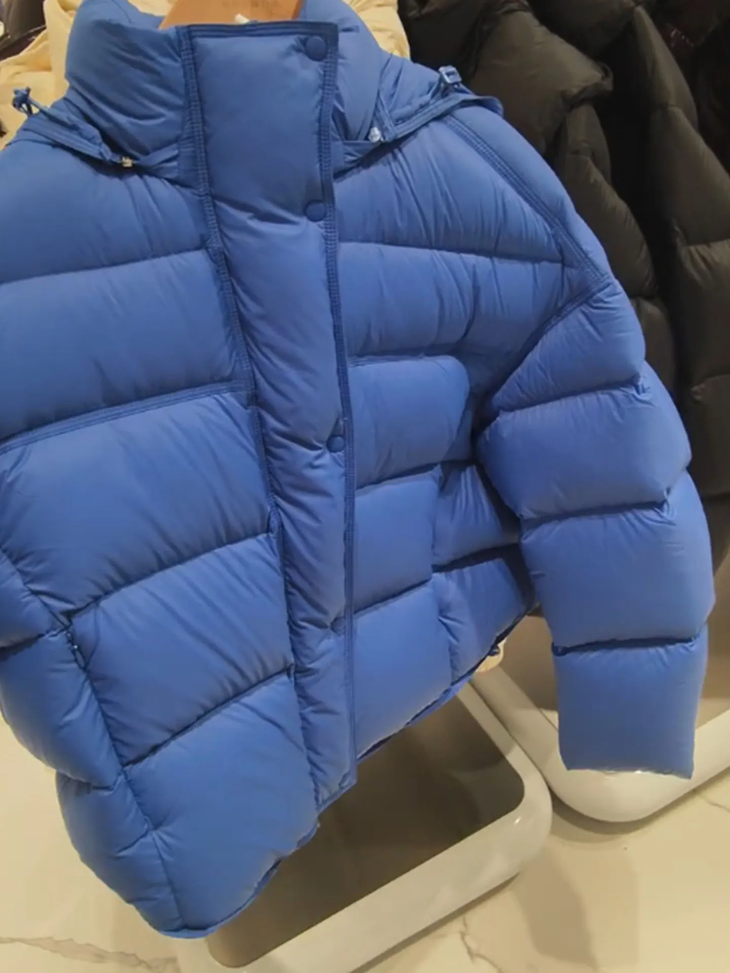 블루 오트 후드 푸퍼 재킷 여성용 테니드 터틀 베이브 슬레 따뜻한 겨울 외투 신상 출퇴근용 슬레