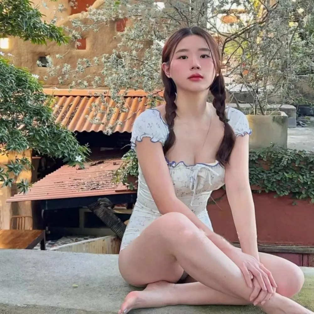 

New Ruffled Printed Swimming Suit Dot Pattern Heart Print Bathing Suit Drawstring Padded Beach Wear Girly Style