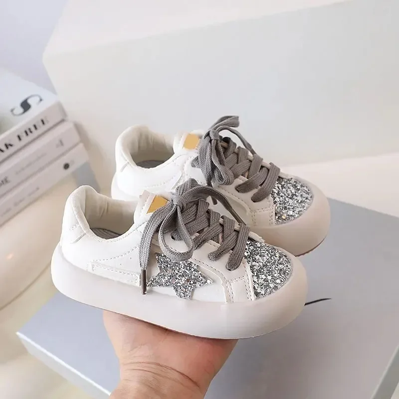 

Girls Autumn Casual Soft Soled Board Shoes Children Fashion Star Antiskid Low Top Sneaker Velcro Front Lacing Thick Sole Sequins