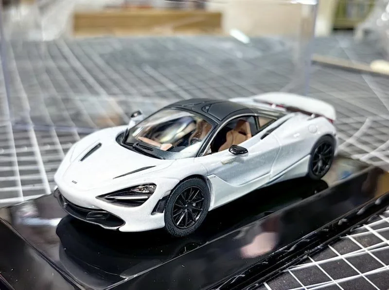 

1/43 New Arrival Special Price Diecast Metal UK 2017 Luxury 720S Sports Car Model Furniture Display Toys For Children