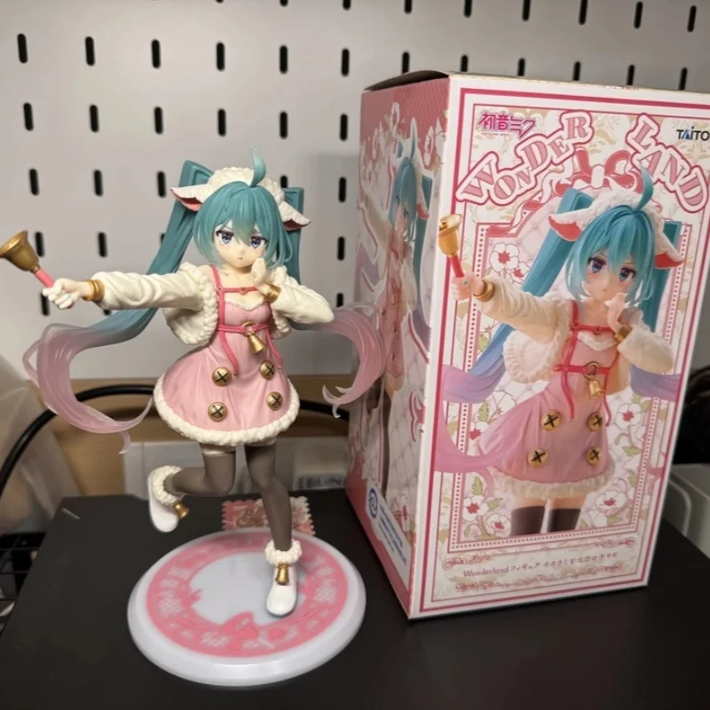 taito-original-18cm-hatsune-miku-desktop-cute-prize-figure-cat-ear-t-shirt-collectible-desktop-decoration-for-adult-fans
