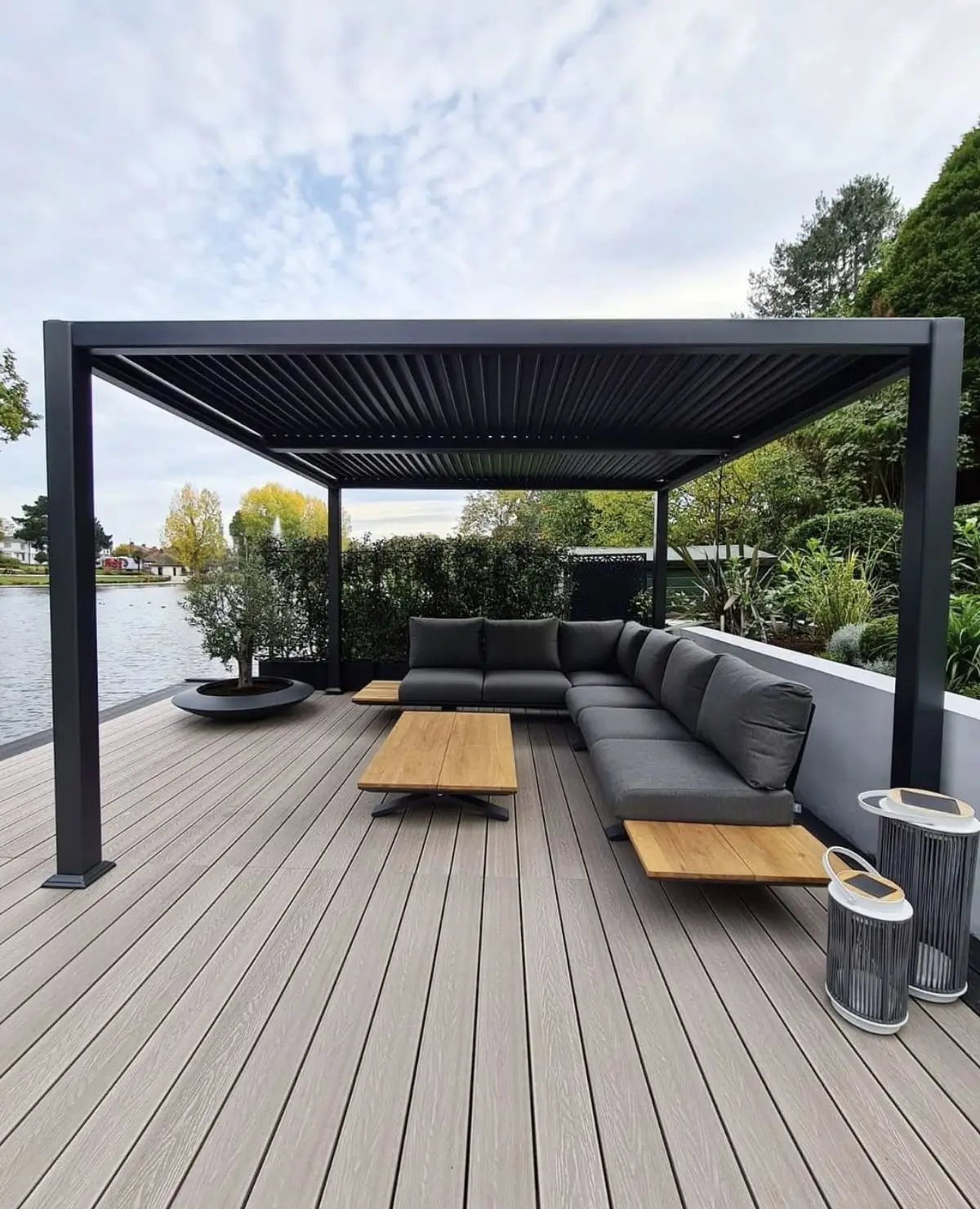 High Quality Aluminum Alloy Outdoor Pavilion with Lights Modern Design White Powder Coated Gazebo DIY Assembly Party Pergola view 4