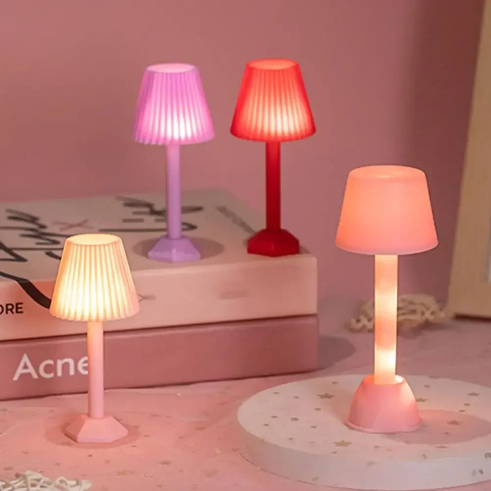 Mini Ornaments Flower Night Lamp Cute Versatile Decorative Table Lamp for Bedroom Desktop Miniature Landscapes