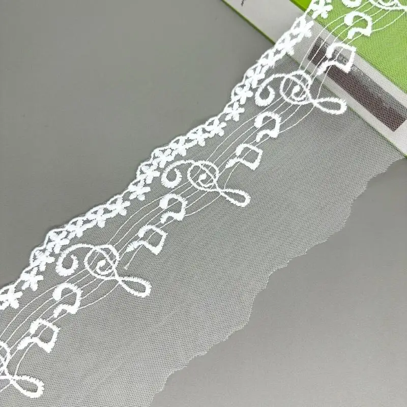 E8BD Cutout Flower-Pattern Lace Fabric Trim with Scalloped Edges for Decorative Sewing on Garments, Home Textiles, and Crafts