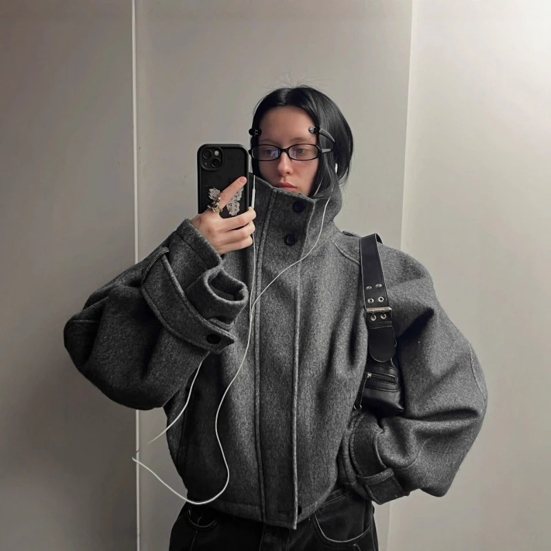 1pcs Fashion Short Woolen Winter Coat Woman Stand Collar Full Sleeve Loose Casual Jacket 2026 Autumn Winter Solid Lady Outfit
