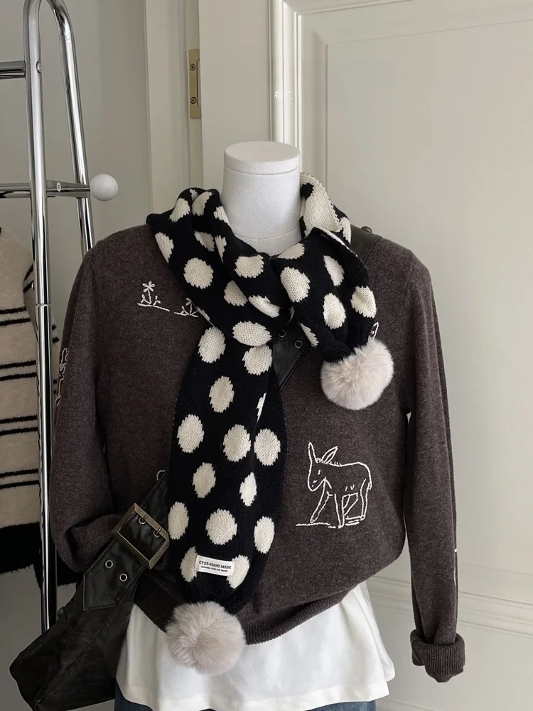 

Limited Edition Winter Warm Knitted Scarf Bla White Polka Dot Ball Design Cozy Ne Warmer for Women Korean Sle Accories