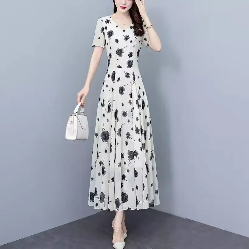 

French Dress Women's 2024 Summer New Style Mom Waist Up Fashionable Light Luxury Temperament Short Sleeve Dress K588