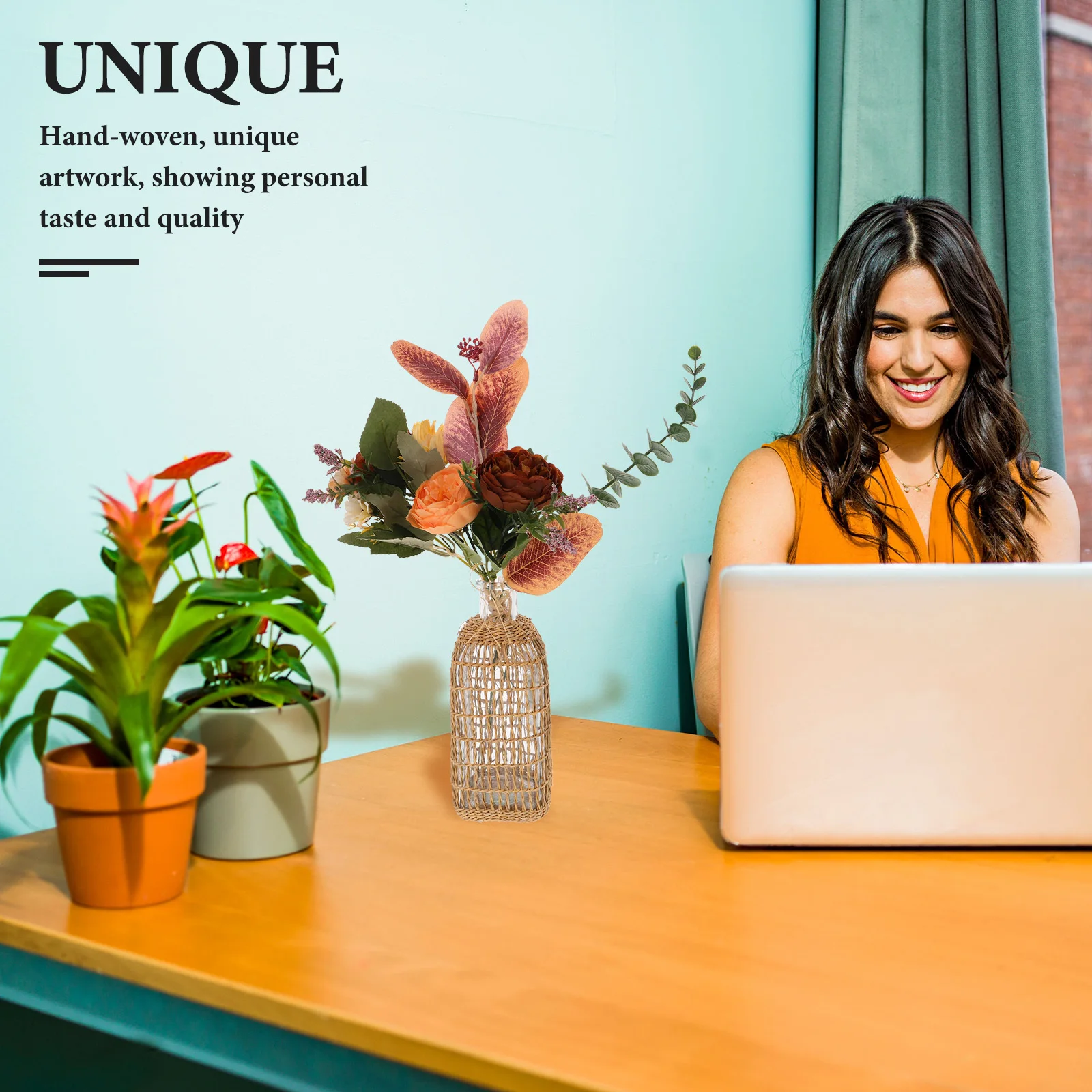 

Decorative Vintage Rattan Vase Glass Flower Bottle Simple Style Dried Flowers Woven Boho Vase Home Decor Indoor Arrangement