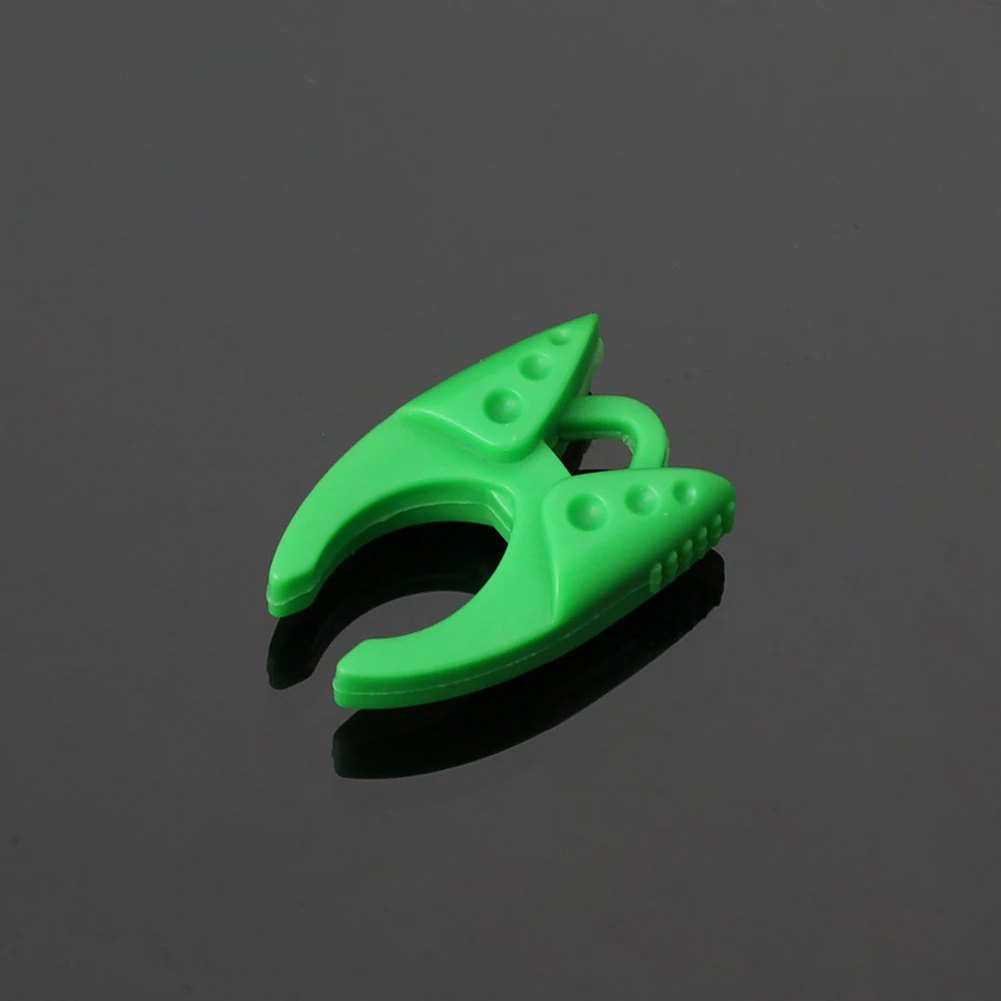 Reusable Bobbin Clamps Cute and Colorful Bobbin Holder Clips for Sewing Enthusiasts Convenient Sewing Machine Tools