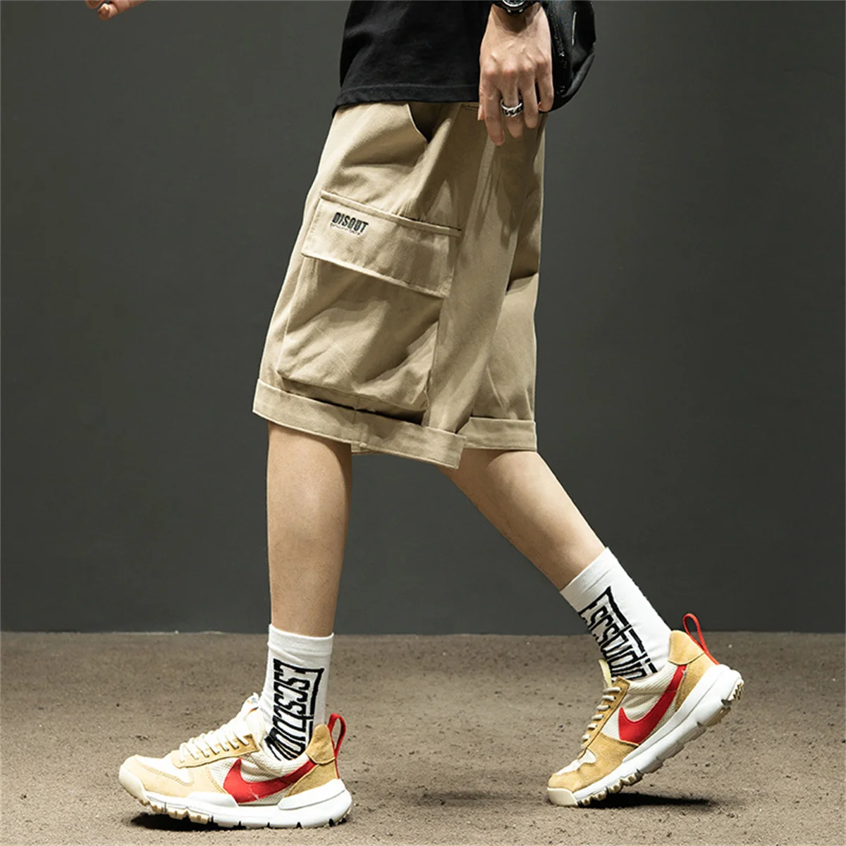 Black Hip Hop Cargo Shorts Men Summer Running High Street Loose Pants Streetwear White Casual Kahaki Shorts Boys Girl