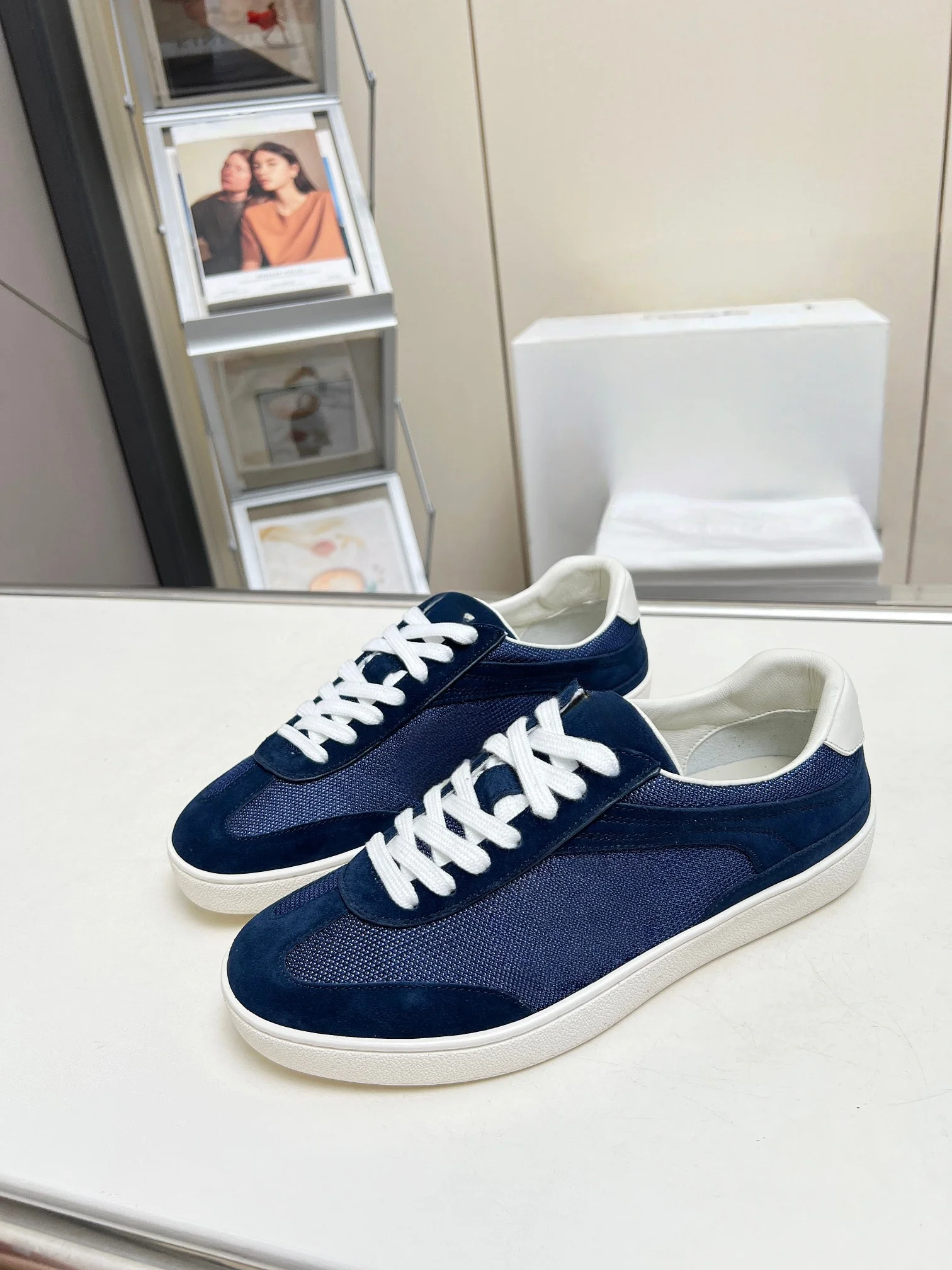 Brand Discount Casual German Training Shoes New Women's Leather Flat Casual Shoes Retro Running Training Shoes White Sneakers