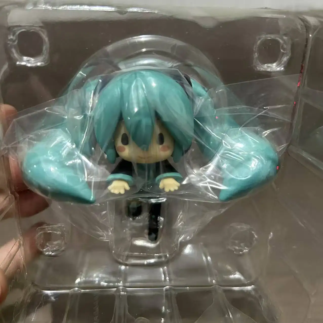 

6cm Anime Hatsune Miku prone position Kawaii Figure PVC Model Toys Doll Ornament Gifts
