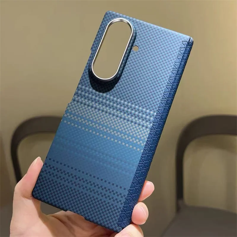 

Luxury Carbon Fiber Texture MagSafe Phone Case For Samsung Galaxy Z Fold 7 5G Fold7 Magnetic Wireless Charging Shockproof Cover
