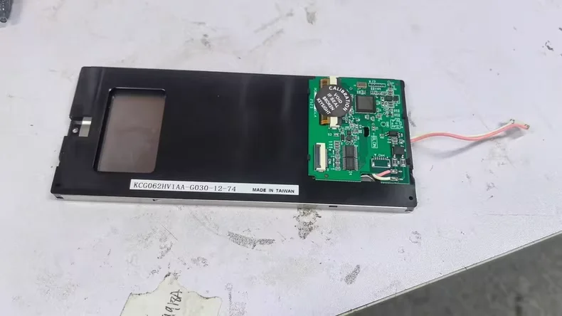 

Проверенный, исправный ЖК-экран KCG062HV1AA-G030 с диагональю 6,2 дюйма