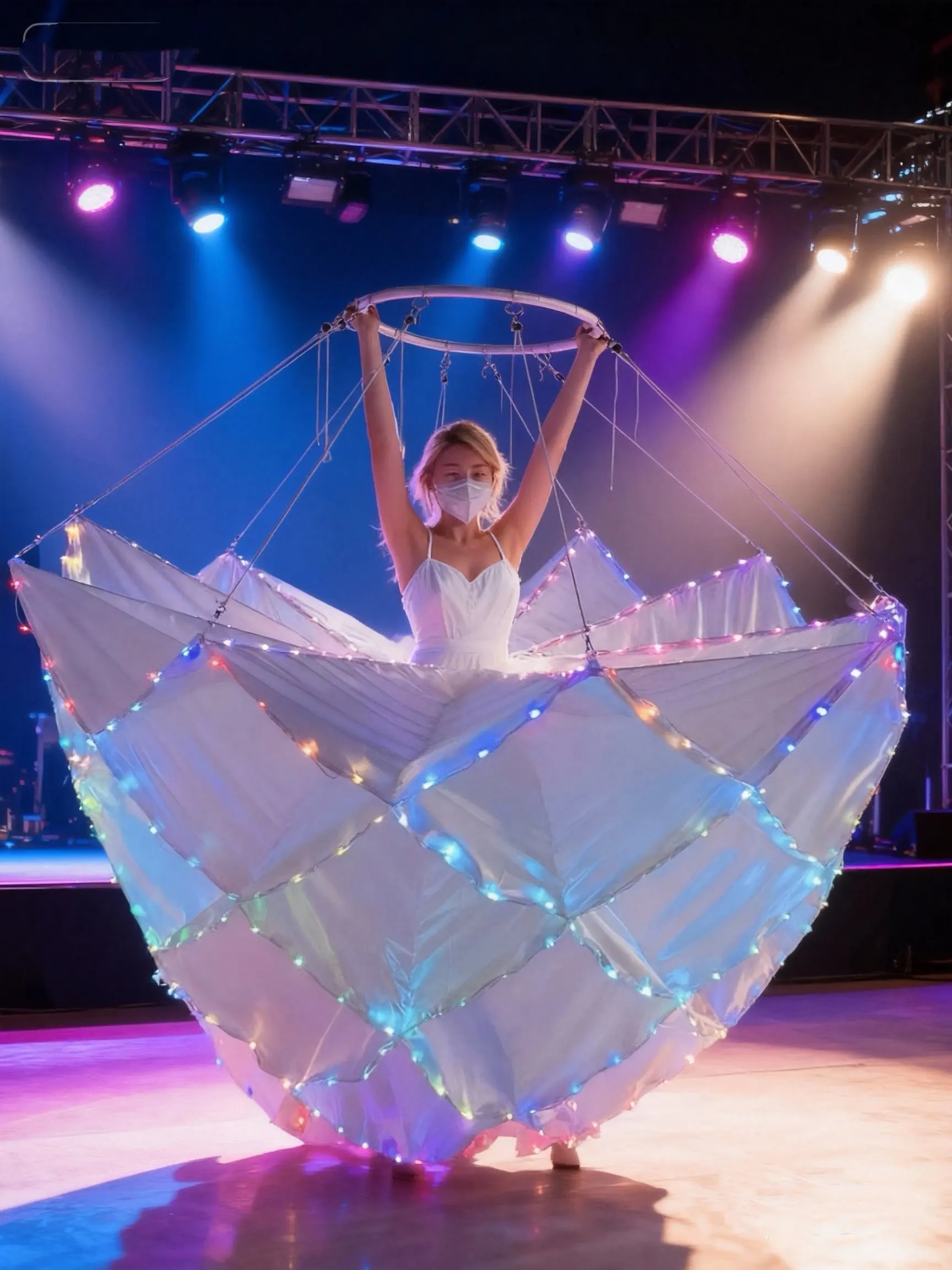 

LED Luminated Umbrella Flower Costume - Rising and Blooming Interactive Prop for Theme Park Parade Float Performance
