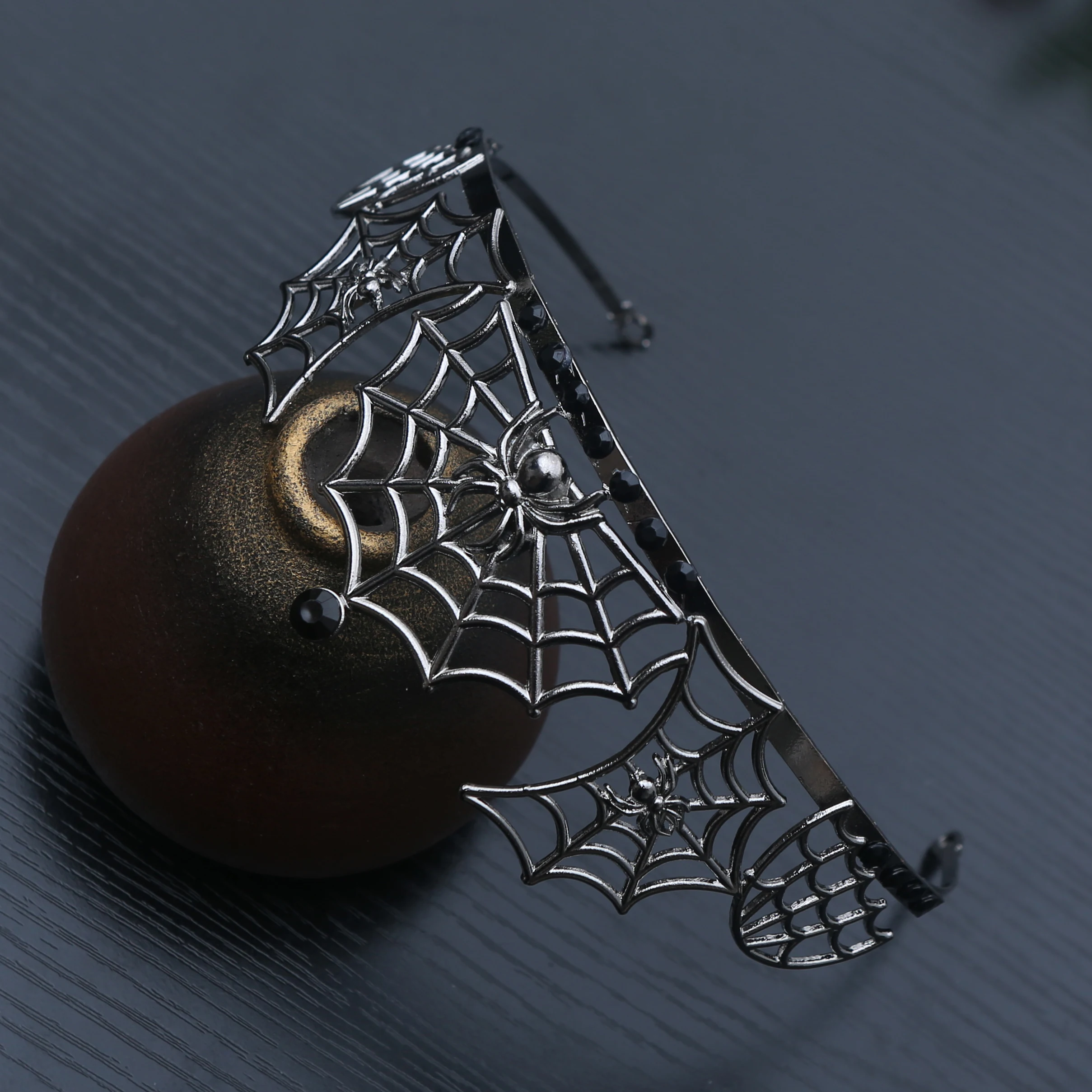 1pc deusa escura estilo gótico halloween nicho design aranha web coroa headpiece bola de maquiagem vampiro role-playing coroa de cabelo