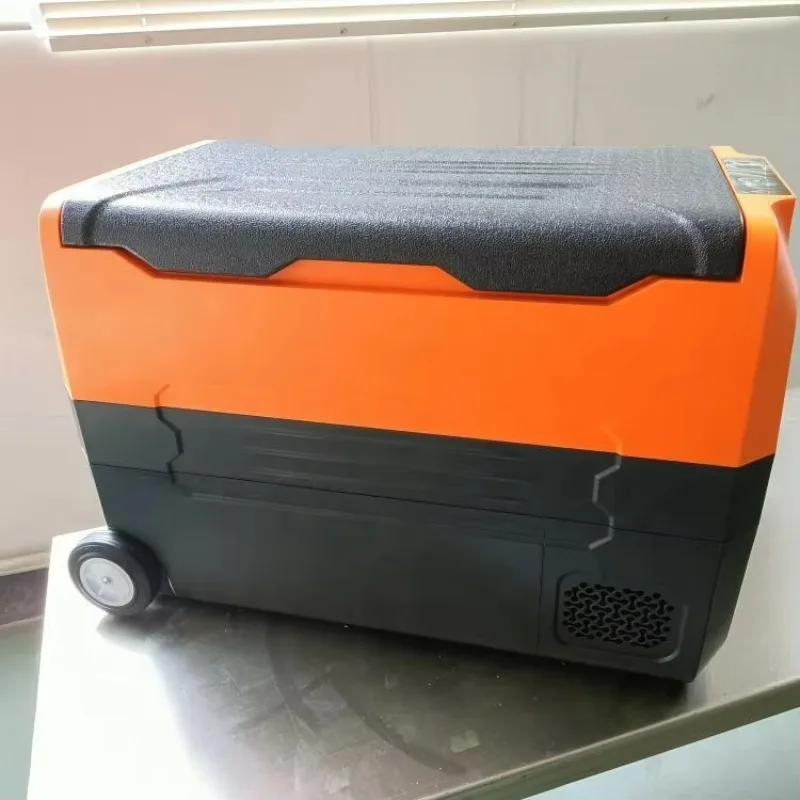 4WD التخييم 45L ثلاجة غرفة نوم الفريزر ثلاجة السيارة مع ضاغط 12 فولت 24 فولت