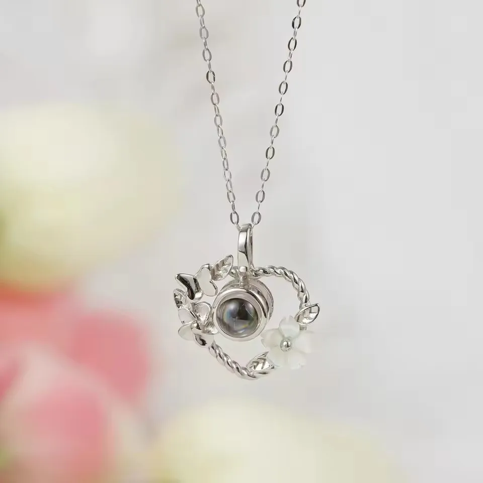 

Flower Pendant Valentine'sDay Jewelry 925 Silver Projection Necklace Customized Photo Necklace Heart shaped Silver Necklace