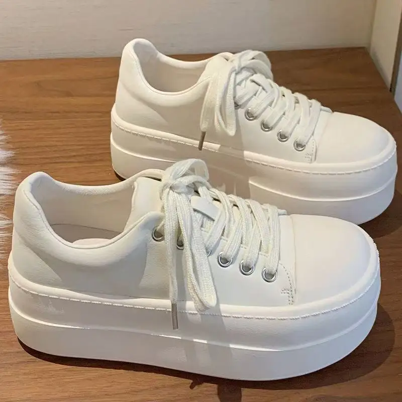 

2025 Spring New Women's White Height Increasing Casual Sneakers Thick Sole Ugly Cute Big Head Bread Style