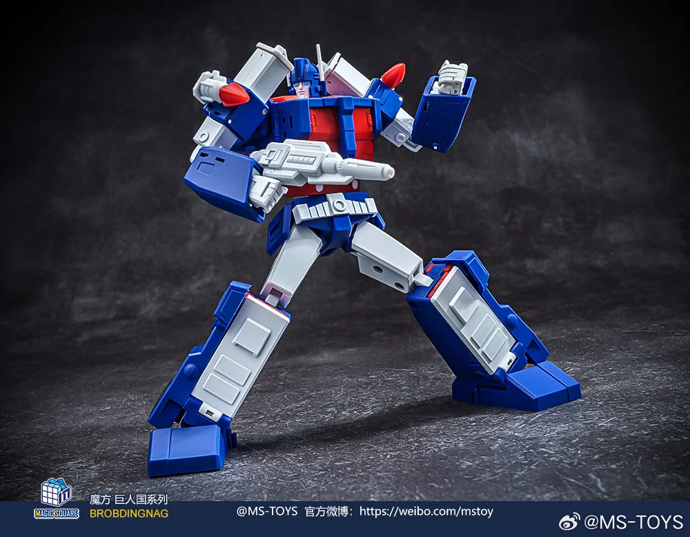 

[Available in Jan/Feb] MagicSquare Transformation Toys MS-B61 B61 Adjutant Ultra Magnus Action Figure Toys Gift Models