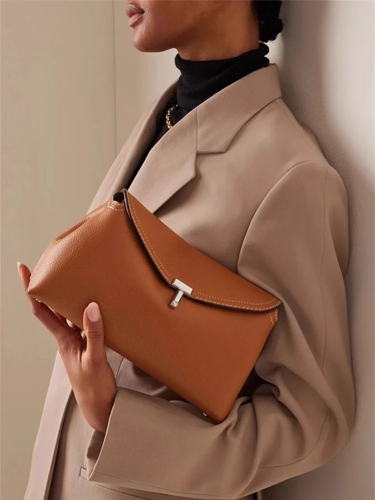 

Silver T-Lock Buckle Large Capacity Flip Cover Top Layer Cowhide Handbag Shoulder Crossbody Bag British Style Soft Handbag