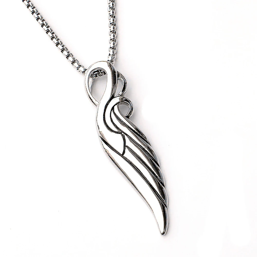 Necklaces For Men And Women Hip-hop Fashion Street Personality Line Wings Decorated With Titanium Steel Pearl Chain