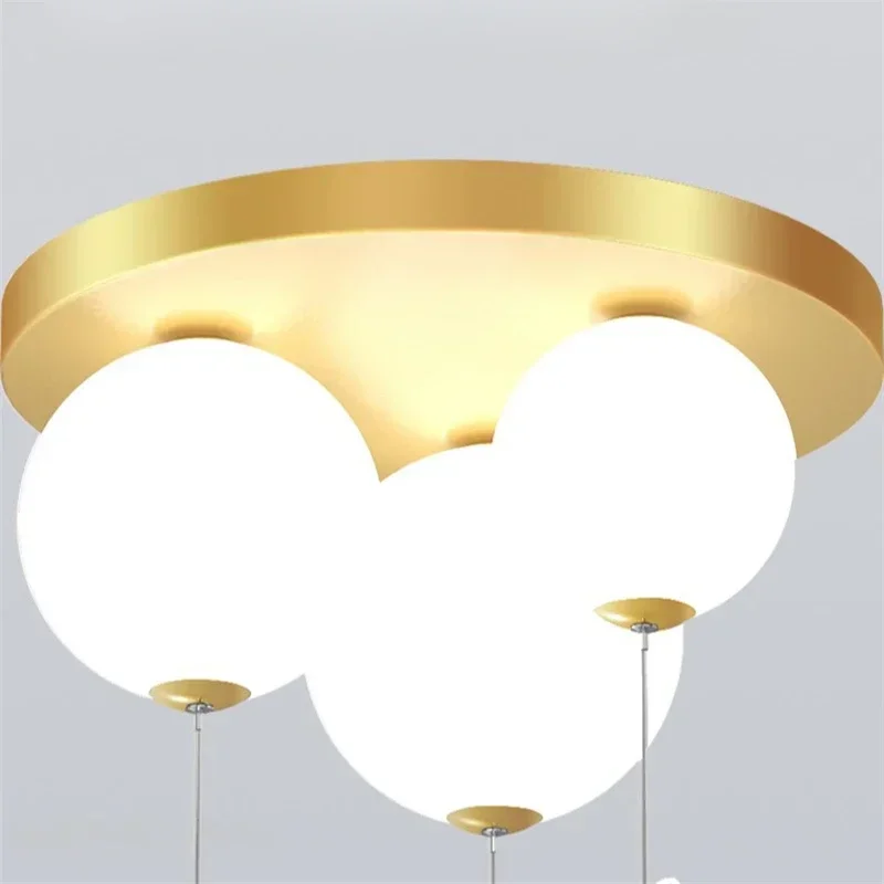 

Acrylic Golden Butterfly Balloon LED Ceiling Lamp for Children's Room Creative Cartoon Chandelier Nordic Living Dining